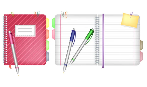 İleti örneği aksesuarları. Defter ile Zımba ve bir yer imi ve üç kalem