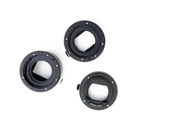 Makro uzatma tüpleri beyaz arkaplanda izole edildi 