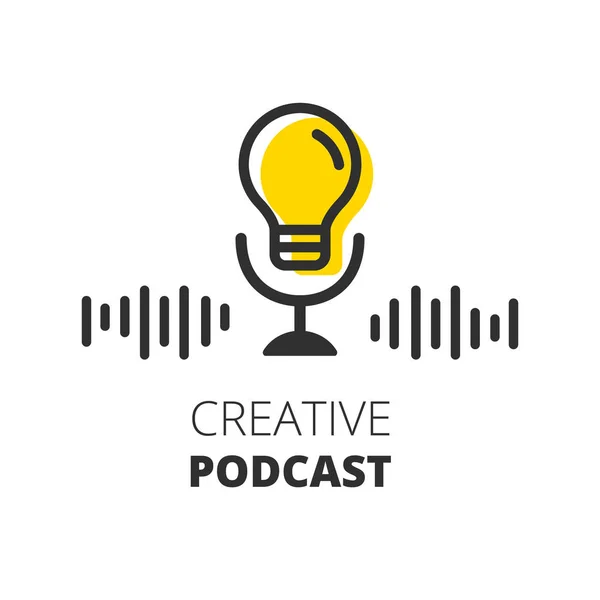 Podcast creativo. Logo Podcast. Lampadina. Simbolo di idea. Vettore — Vettoriale Stock