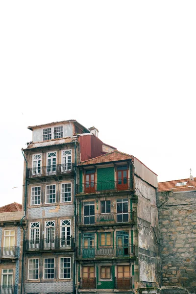 Vecchi Grungy Edifici Nel Centro Storico Oporto Portogallo — Foto Stock