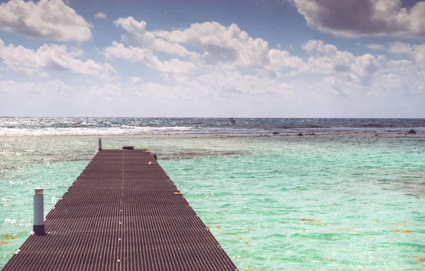 Mer Des Caraïbes Petit Quai Dans Une Journée Ensoleillée Mexique — Photo