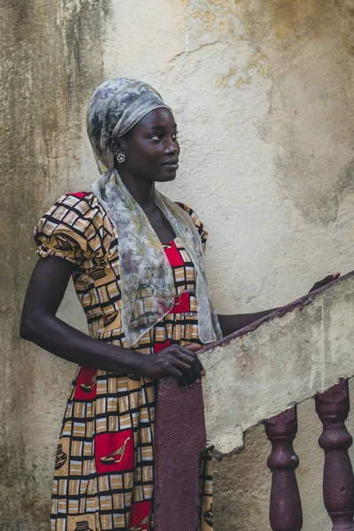 Cameroon Africa April 2018 Thoughtful Young Ethnic Woman Standing Stairs — Stock Photo, Image