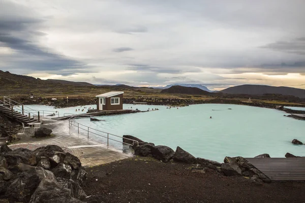Montanha Lagoa Entre Vulcões Gêiseres Com Vista Pitoresca Paisagem Islândia — Fotografia de Stock