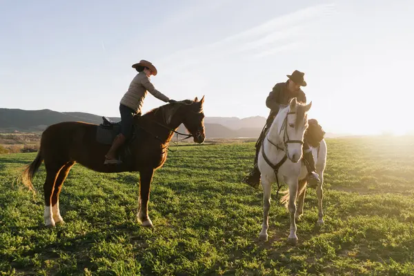 Man Woman Riding Horses Sunset Sky Ranch — Stock Photo, Image