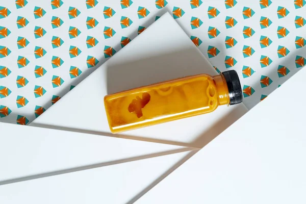 Mango Pumpkin Smoothie Bottle Retro Style Geometric Texture — Stock Photo, Image