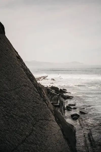 Cliff Stormy Sea — Stock Photo, Image