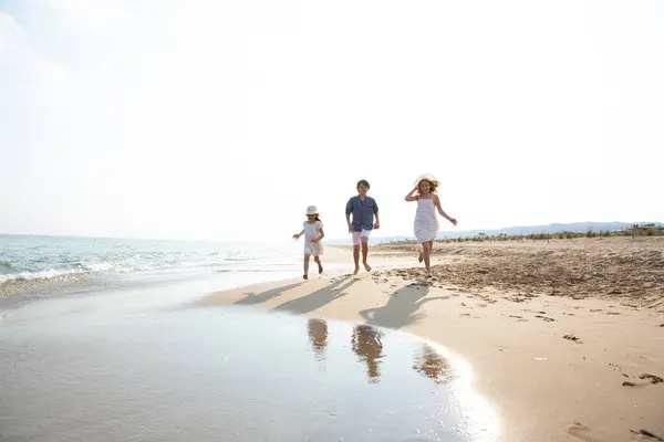 Happy Smiling Children Casual Wear Running Barefoot Seashore Sandy Beach — Stock Photo, Image