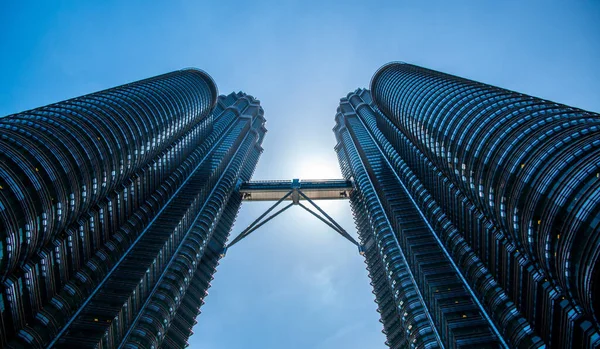  Petronas Kulesi manzarası, Malezya