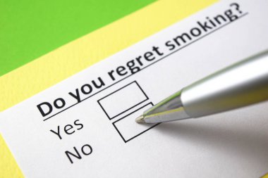 Sigara içtiğine pişman mısın? Evet ya da hayır.?