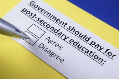 Hükümet ortaöğretim sonrası eğitim masraflarını ödemeli: Katılıyor musun, katılmıyor musun??