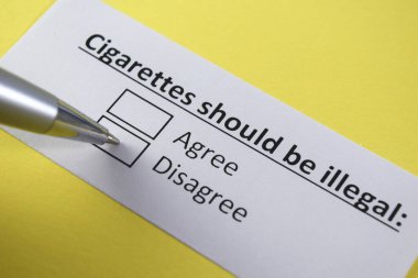 Sigara yasadışı olmalı: katılıyor musun katılmıyor musun??