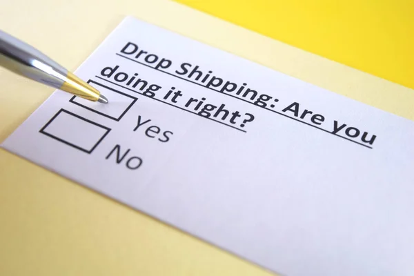 One person is answering question about drop shipping.
