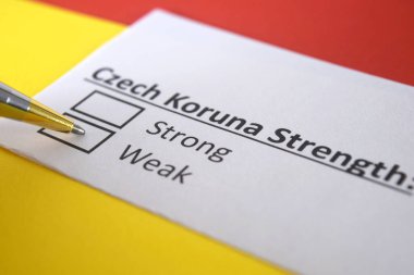 Çekoslovakya 'nın gücü ile ilgili sorulara bir kişi cevap veriyor.