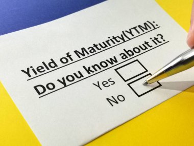 Bir kişi, olgunluk verimi hakkındaki soruyu cevaplıyor..