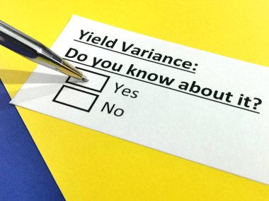 Bir kişi verim farklılığı hakkındaki soruyu yanıtlıyor.