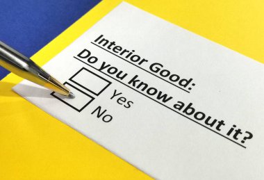 Bir kişi iç güzellikle ilgili soruya cevap veriyor..