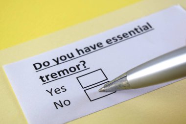 Bir kişi temel titreme sorununu cevaplıyor..