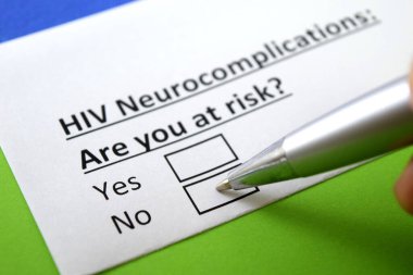 Bir parmak HIV nörokomplikasyonlarıyla ilgili soruya cevap veriyor..