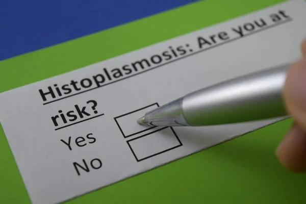 One Finger Answering Question Histoplasmosis — Stock Photo, Image