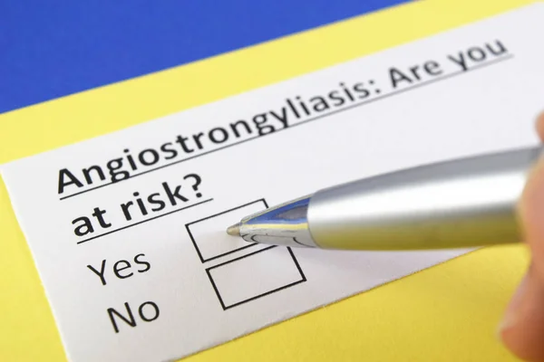 One Person Answering Question Angiostrongyliasis — Stock Photo, Image