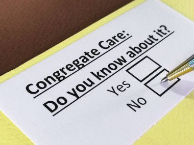 Bir kişi cemaatin bakımıyla ilgili soruya cevap veriyor..