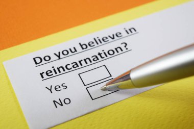 Bir insan reenkarnasyonla ilgili soruya cevap veriyor..
