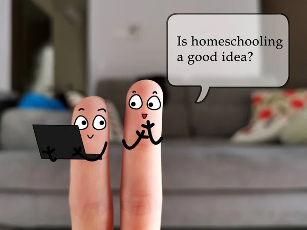 Два Пальца Украшены Два Человека Обсуждают Домашнее Обучение — стоковое фото