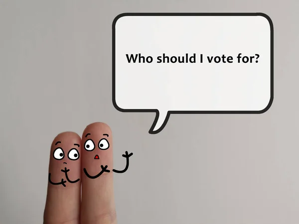 二本の指が二人として飾られている 彼らは選挙について議論している 彼らの一人が誰に投票すればいいのか — ストック写真