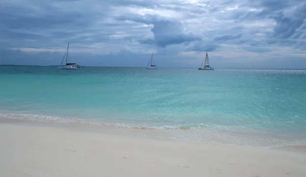 Vista Del Océano Índico Barcos Botes Agua Hermosa Naturaleza Isla —  Fotos de Stock