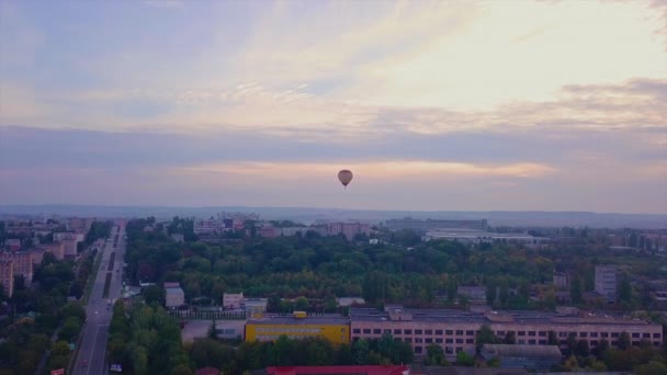 Ukrajna Október 3, 2020, Kamyanets Podolsk Léggömb Fesztivál, reggeli indítás. Felhősség — Stock videók
