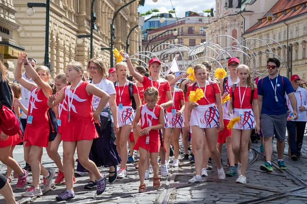 Prag Tschechische Republik Juli 2018 Mädchenparade Auf Dem Sokol Platz — Stockfoto