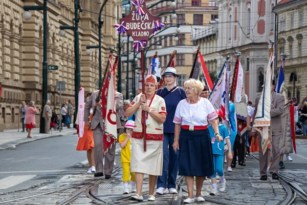Praga República Checa Julio 2018 Gente Desfilando Sokolsky Slet Una — Foto de Stock