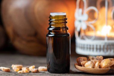 Styrax benzoin gerekli yağ ve reçine