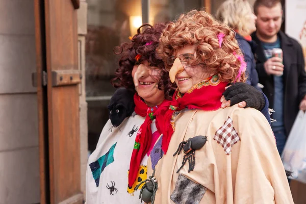 Prague Çek Cumhuriyeti Nisan 2017 Kostümlü Kadın Carodejnice Festivali Veya — Stok fotoğraf