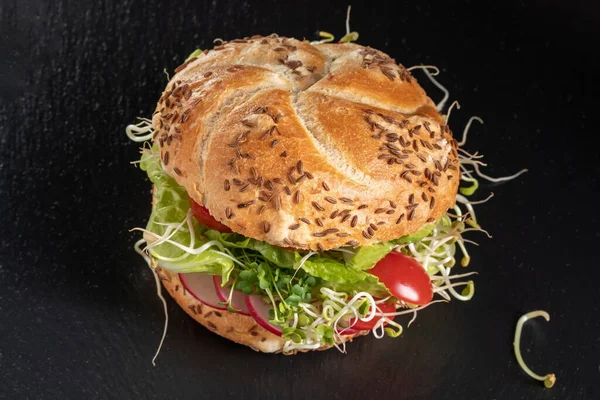 Vegetarian Burger Fresh Radish Fenugreek Sprouts Broccoli Microgreens Dark Background — Stock Photo, Image