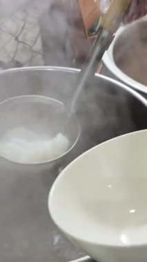 Tavuk çorbası, Asya sokak yemeği. Asya Çorbası Sokak Yemekleri