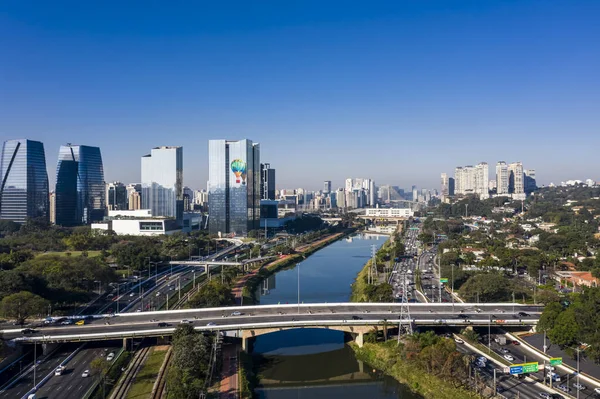 Budynek Nad Brzegiem Rzeki Pinheiros Sao Paulo Brazylia — Zdjęcie stockowe