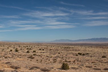 New Mexico 'nun yüksek çöllerinde sisli bir gün.