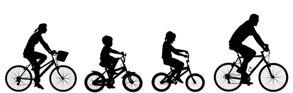 一緒に自転車に乗る幸せな家族 ベクトルシルエット 両親と自転車に乗っている小さな男の子と女の子 子供たちと一緒に自転車の運転を楽しむ子供たちとの母と父 バイカーファミリー電動バイク — ストックベクタ