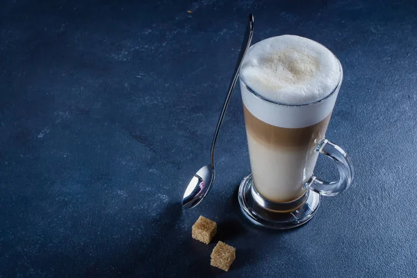 Glass Hot Latte Macchiato Coffee Blue Stone Table Sugar Cubes — Stock Photo, Image