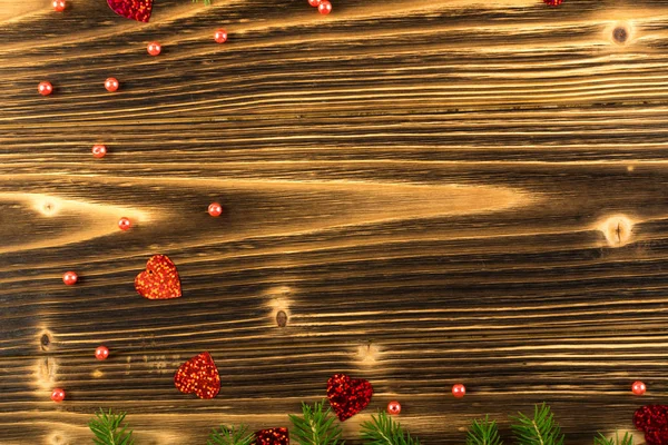 Weihnachtlicher Hintergrund Mit Tannenzweigen Auf Holzkulisse Flach Gelegt Und Von — Stockfoto