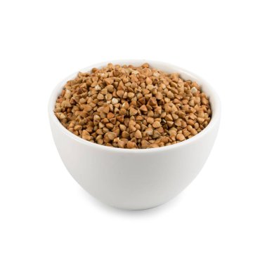 Kuru Ham buğday taneleri beyaz arka plan üzerinde izole kase. Rus kaşa veya kırpma yolu ile pişmemiş Pseudocereal Buck buğday