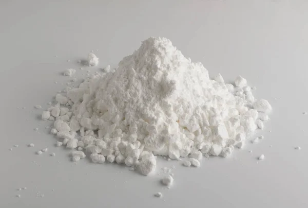 White Powder Gypsum Clay Diatomite Isolated Grey Background Macro Photo — Stock Photo, Image