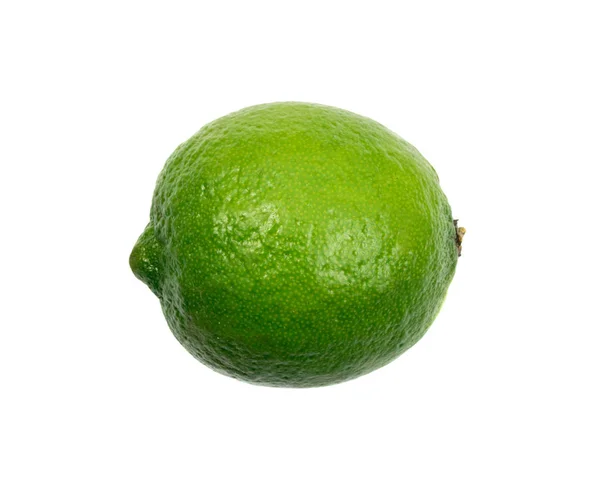 酸钥匙一个整体石灰查出在白色背景 小多汁的绿色柠檬或新鲜的有机柑橘 — 图库照片