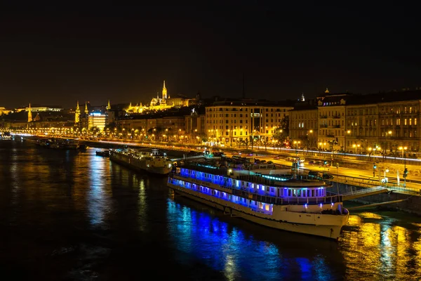 A magyar Parlament épülete vagy a Parlament, Budapest — Stock Fotó