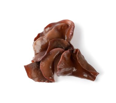 Islak siyah mantar, ağaç kulağı ya da ahşap kulak mantarı beyaz arka planda izole edilmiş. Islak kuru auricularia polytricha. Bulut kulağı, siyah mantar, jöle mantarı ya da bulut kulak mantarı olarak da bilinir.