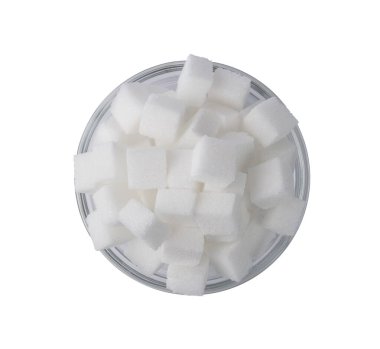 Cam kasede beyaz şeker küpleri izole edilmiş. Rafine edilmiş beyaz şeker küpü üst görünümü