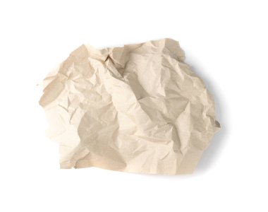 Kahverengi ambalaj kağıdı izole edildi. Beyaz Arkaplan Üst Görünümü 'nde Buruşuk Atık Kağıt. Kopyalanmış Bej Paketleyici Boşluğu Kopyala