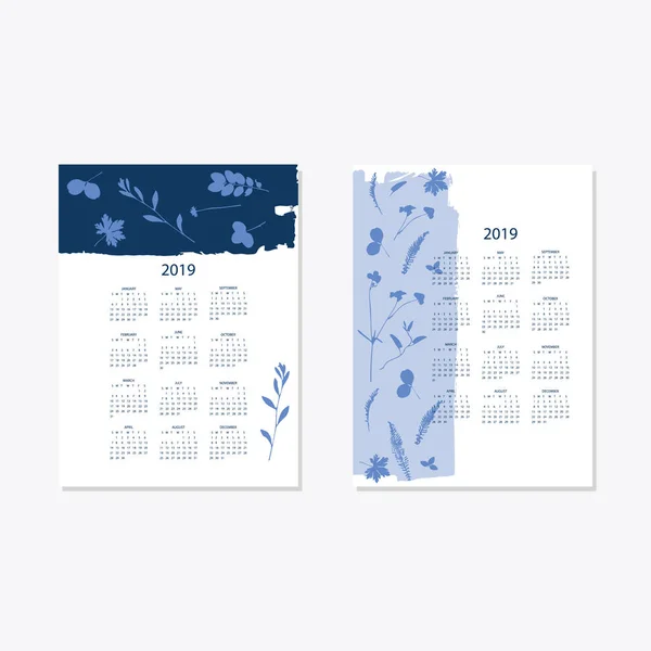 2019 квітка декоративний елегантний календарний стиль ціанотип синій — стоковий вектор