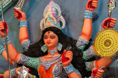 Durgotsava, olarak da bilinir Durga Puja Tanrıça Durga reveres Hindistan bir yıllık Hindu festivali var. Batı Bengal, Assam,: Tripura, Bihar, Jharkhand, Odisha, Bangladeş vb özellikle popüler.